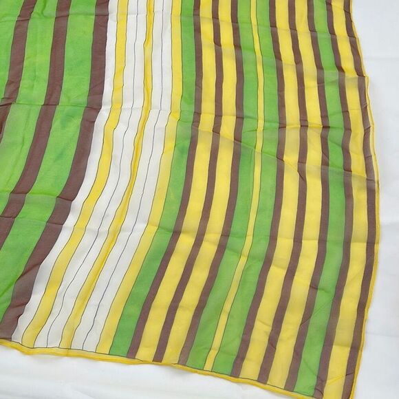 Vintage made in Japan hand rolled crepe scarf - Picture 2 of 9